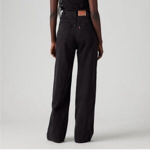 Levi's “Cinch Baggy” wide-leg high rise jean